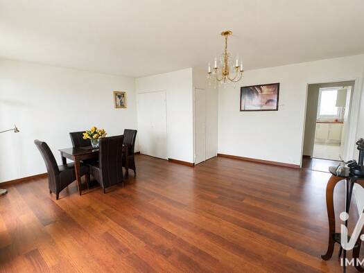 Appartement à vendre 117 000 € 3 pièces 2 chambres 69 m² Étage 12/14 Pau Nord Pau 64000
