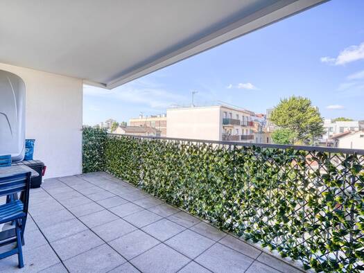 Appartement à vendre - Première occupation 495 000 € 4 pièces 3 chambres 81 m² Étage 2/5 Carnot Romainville 93230