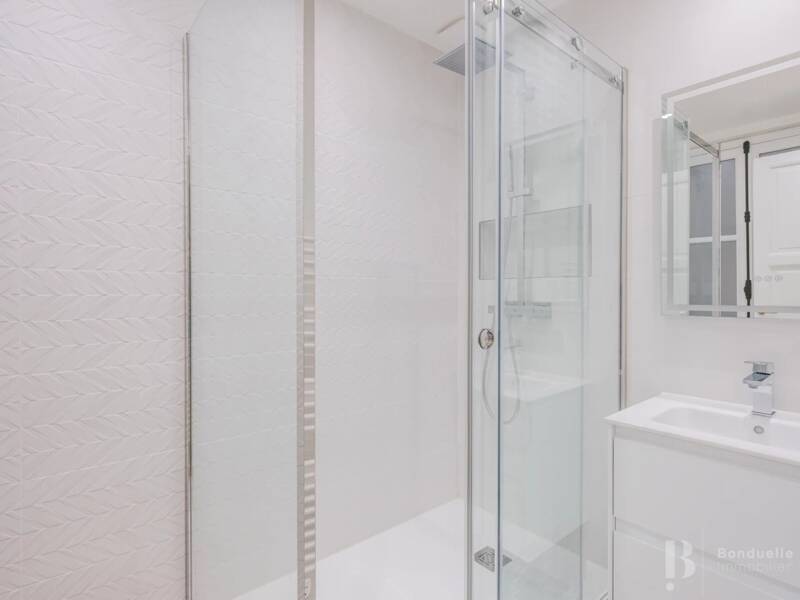 Maison à louer, 358m², PARIS 16E