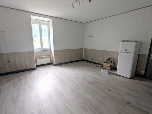 Maison à vendre 95 000 € 5 pièces 110 m² 882 m² de terrain Clucy 39110