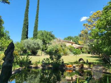 Maison à vendre 690 000 € 9 pièces 5 chambres 260 m² 3 450 m² de terrain Rochefort-du-Gard 30650