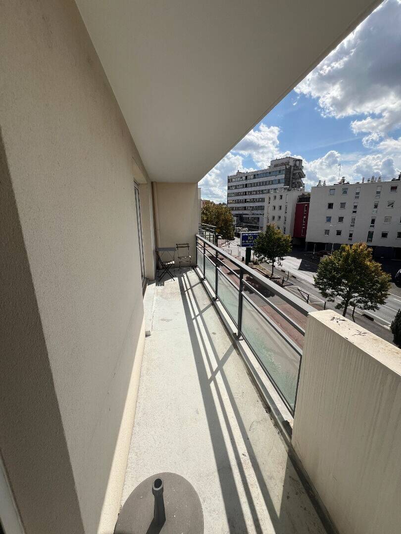 Maison à louer, 61m², NANTERRE