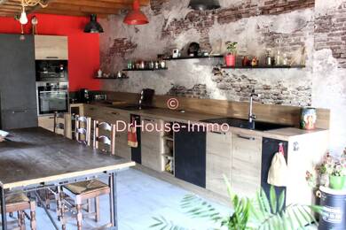Maison à vendre 262 000 € 5 pièces 4 chambres 190 m² 830 m² de terrain Reyssouze 01190