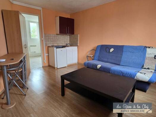 Immeuble à vendre 164 850 € 63,12 m² Bernay 27300