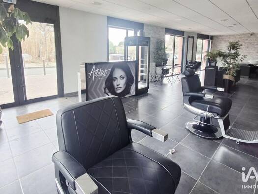Local commercial à vendre 220 000 € 85 m² de surface de vente Estanove Montpellier 34070