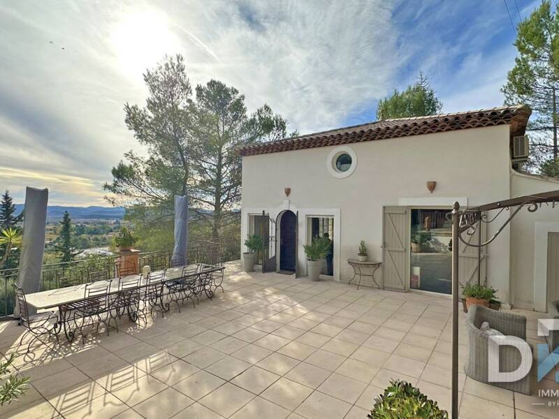 Maison à vendre, 306m², PUGET VILLE