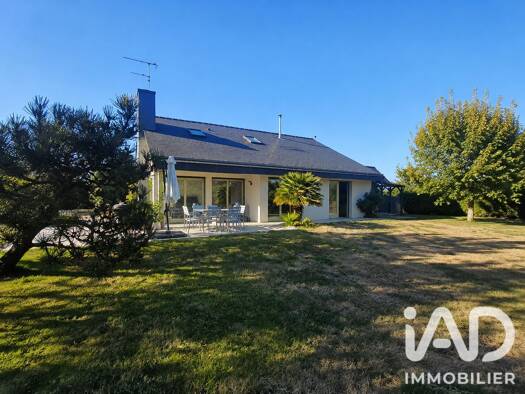 Maison à vendre 336 788 € 6 pièces 4 chambres 138 m² 968 m² de terrain Dingé 35440