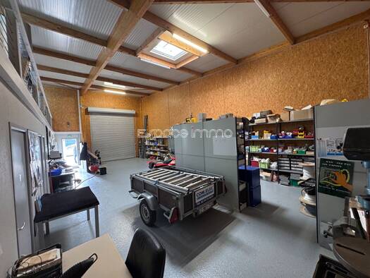 Local commercial à vendre 336 000 € 357 m² de surface de vente Eslettes 76710