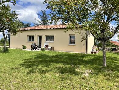 Maison de plain-pied à vendre 181 050 € 3 pièces 2 chambres 77 m² 1 200 m² de terrain Concots 46260
