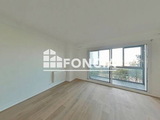 Appartement à louer 945 € 3 pièces 2 chambres 80,28 m² RDC/5 La Turballe 44420