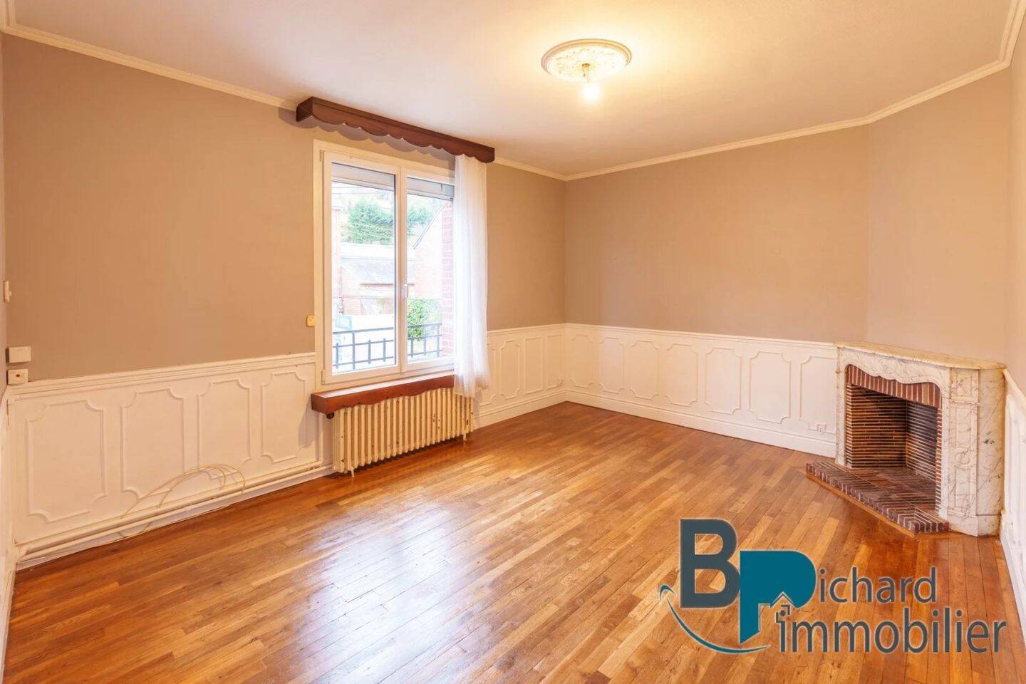 Maison à vendre, 225m², LAON
