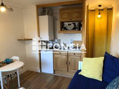 Appartement à louer 371 € 1 pièce 15,6 m² RDC/2 Courseulles-sur-Mer 14470