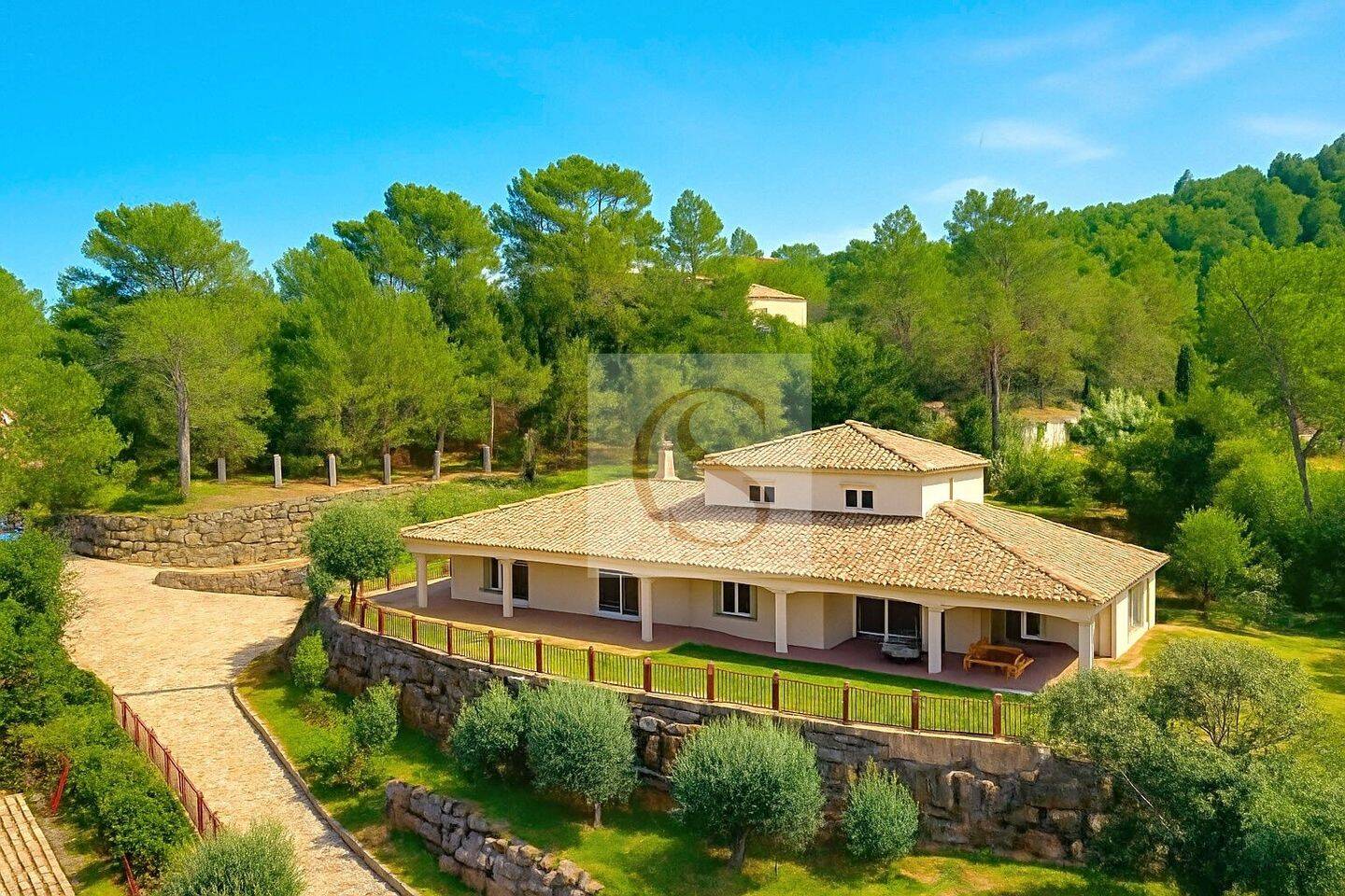 Maison à vendre, 289m², LE THORONET