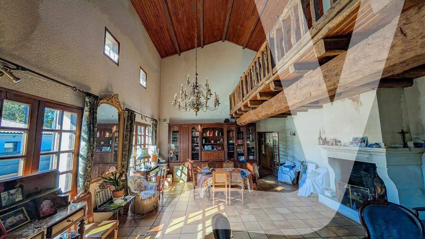 Maison à vendre, 184m², GUJAN MESTRAS