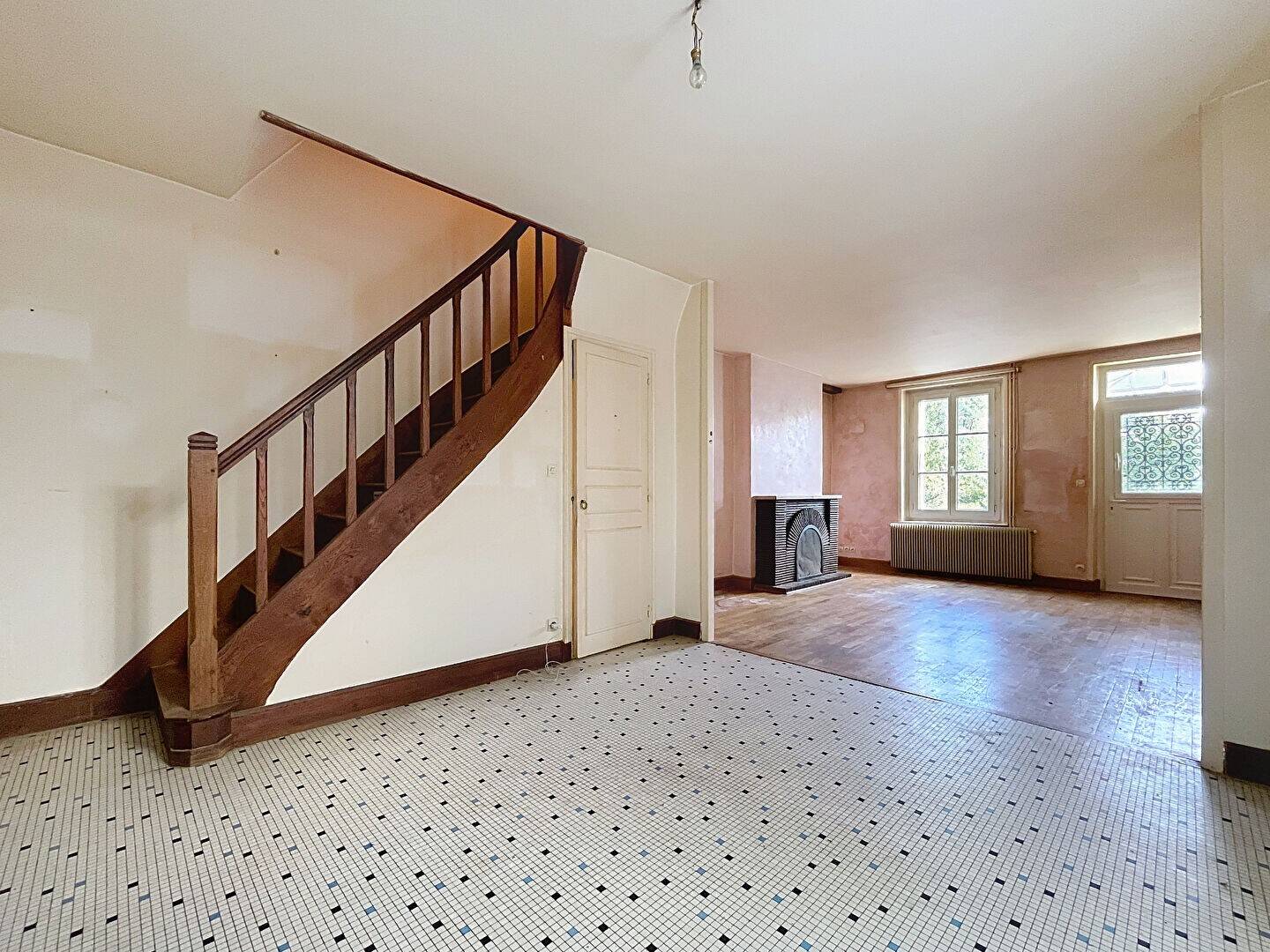 Maison à vendre, 171m², NAZELLES NEGRON