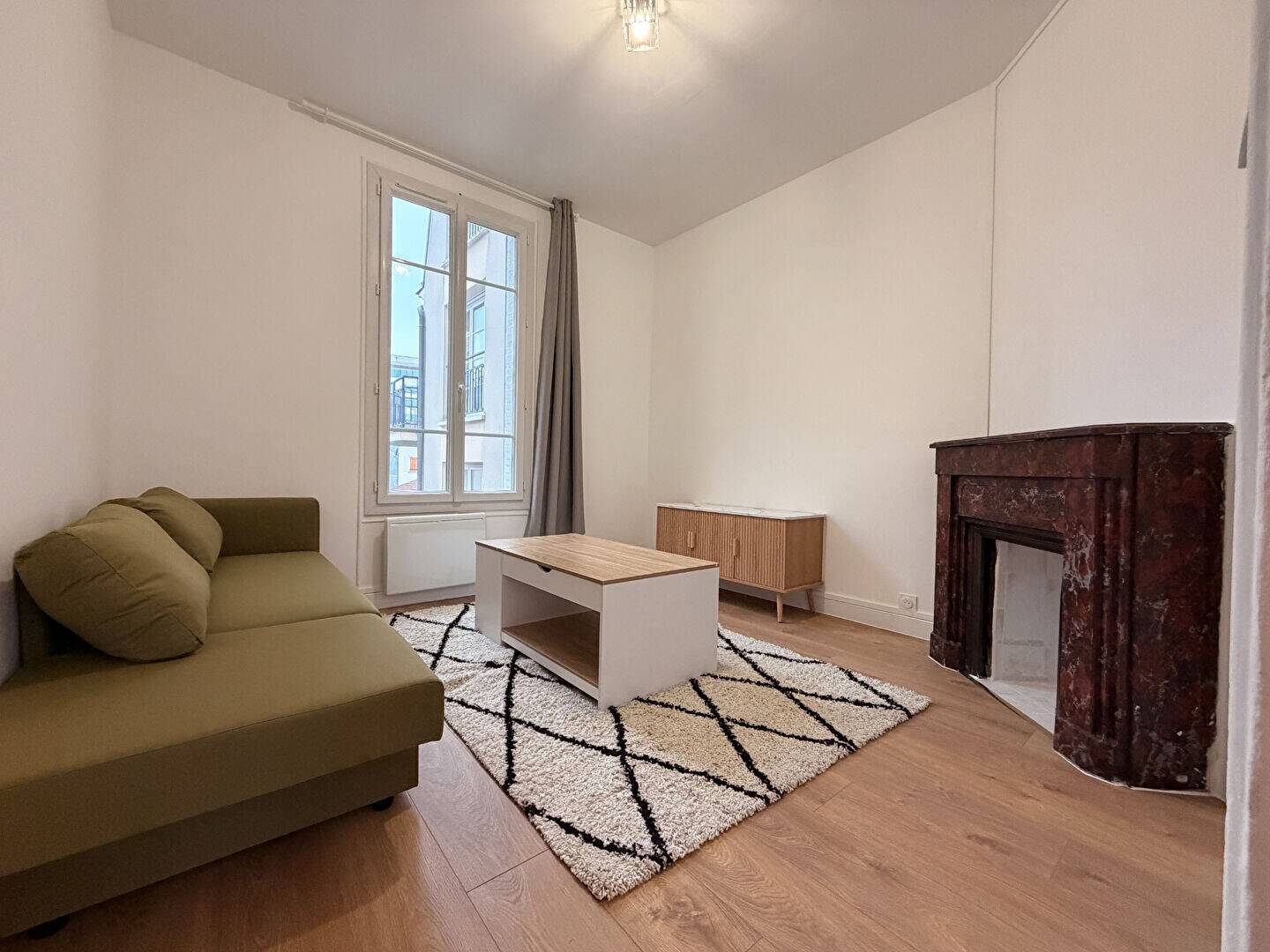 Maison à louer, 28m², ANTONY