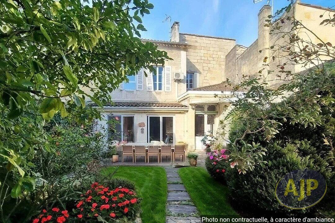 Maison à vendre, 238m², LIBOURNE