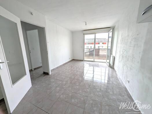 Appartement à vendre 129 000 € 2 pièces 1 chambre 37 m² Étage 2/2 Méry-sur-Oise 95540