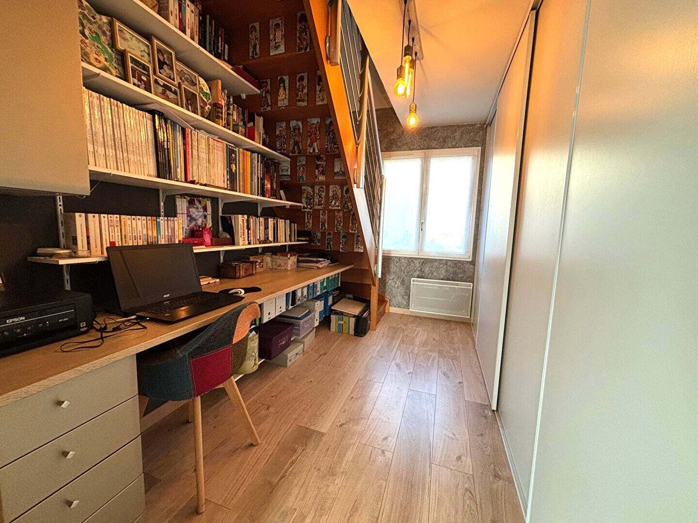 Maison à vendre, 120m², NEUILLY EN THELLE