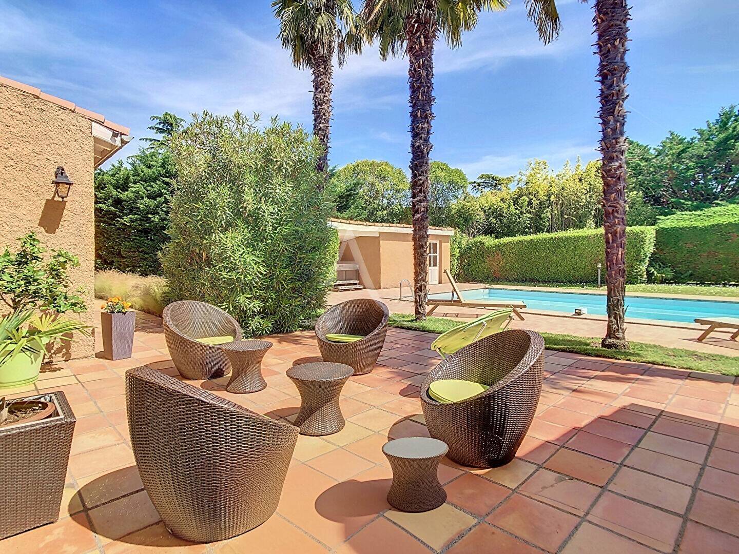 Maison à vendre, 175m², SAINT HILAIRE