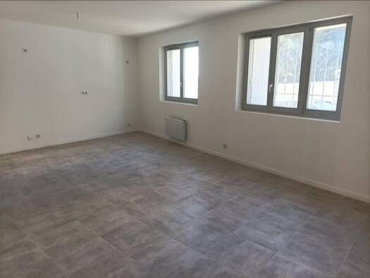 Appartement à louer 659 € 4 pièces 3 chambres 78,5 m² RDC/3 Allées Paul Riquet Béziers 34500