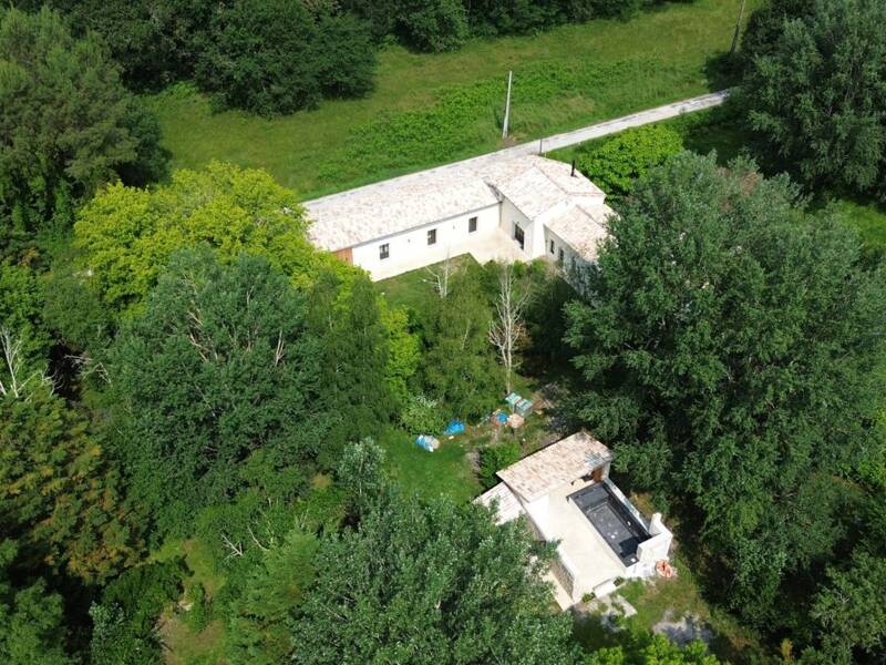 Maison à vendre, 222m², GAILLAN EN MEDOC