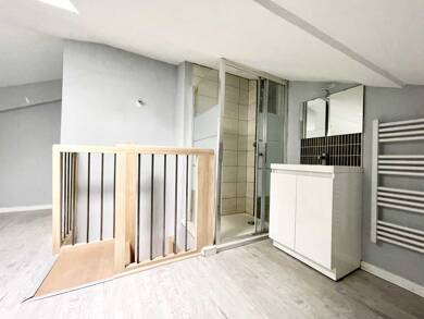 Appartement à louer 580 € 2 pièces 1 chambre 40 m² Dernier étage, Étage 2/2 Loyettes 01360