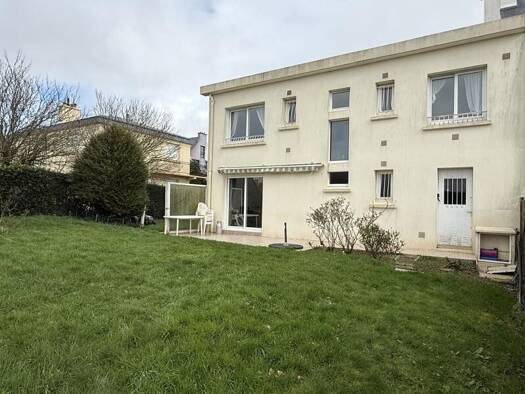 Maison à vendre 301 815 € 6 pièces 4 chambres 129 m² 533 m² de terrain Quatre Moulins Brest 29200