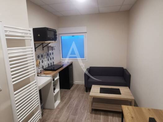 Appartement à louer - logement étudiant 500 € 2 pièces 12 chambres 25 m² RDC Interquartiers Blois 41000