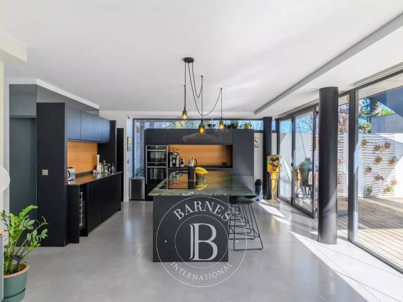 Maison à vendre, 233m², MARSEILLE 12E