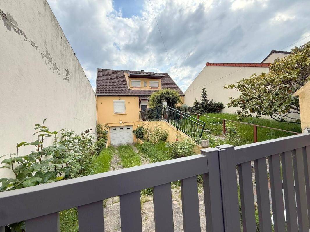 Maison à vendre, 104m², DRANCY