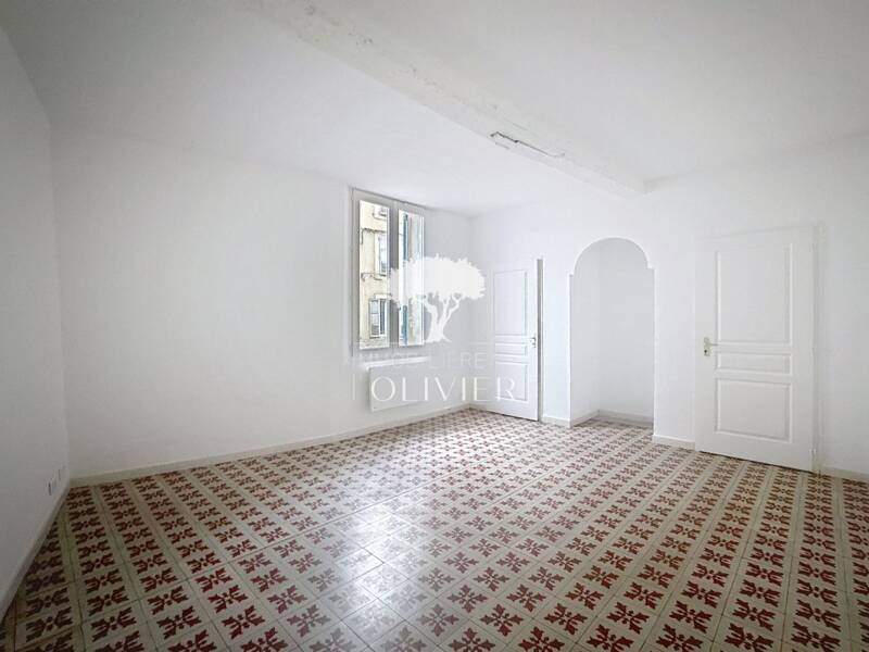 Maison à louer, 71m², APT