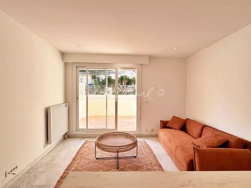 Maison à louer, 49m², NICE