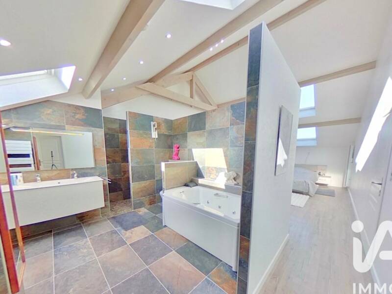 Maison à vendre, 280m², BOUSSY SAINT ANTOINE