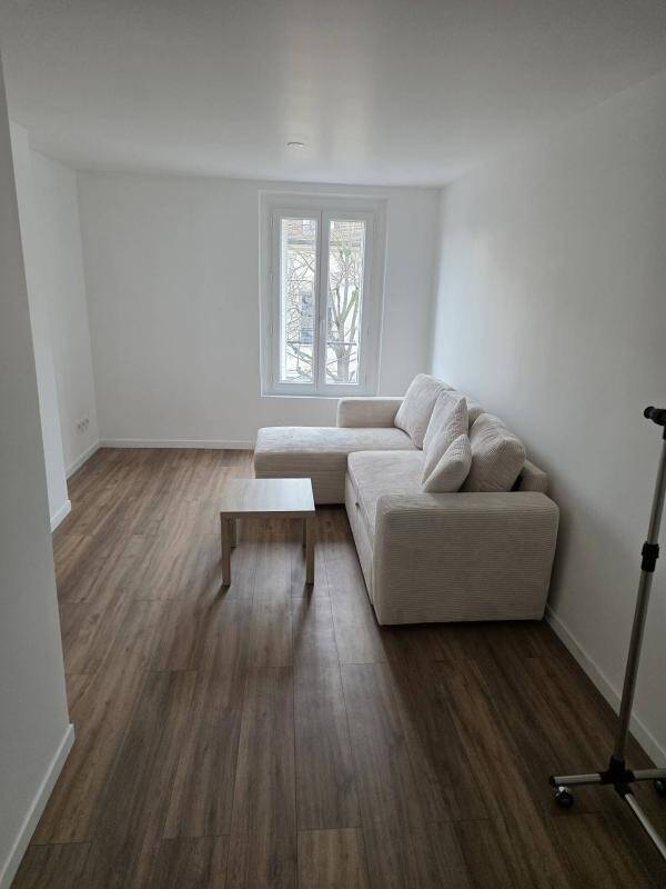 Maison à louer, 21m², NANTERRE