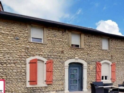 Appartement à vendre 153 000 € 4 pièces 3 chambres 90 m² RDC/1 Laloubère 65310