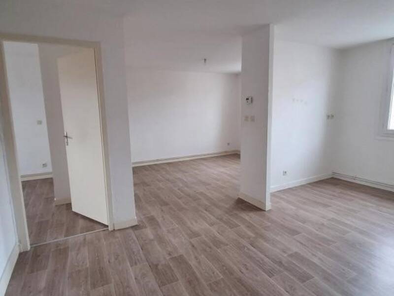 Maison à louer, 56m², LE CHAMBON FEUGEROLLES