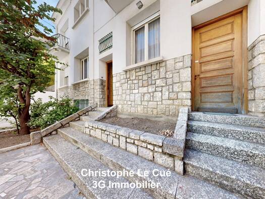 Maison de ville à vendre 357 000 € 8 pièces 5 chambres 217 m² 297 m² de terrain Gare Perpignan 66000