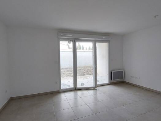 Appartement à vendre - neuf 175 000 € 1 pièce 31 m² RDC/3 Partie Nord Est Saint-Rémy-de-Provence 13210