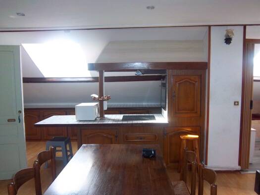 Appartement à louer 505 € 2 pièces 1 chambre 28,9 m² Étage 3/3 Tavaux 39500