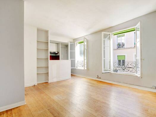 Appartement à vendre 185 000 € 1 pièce 23,14 m² Étage 3/4 Secrétan Paris 19ème arrondissement 75019