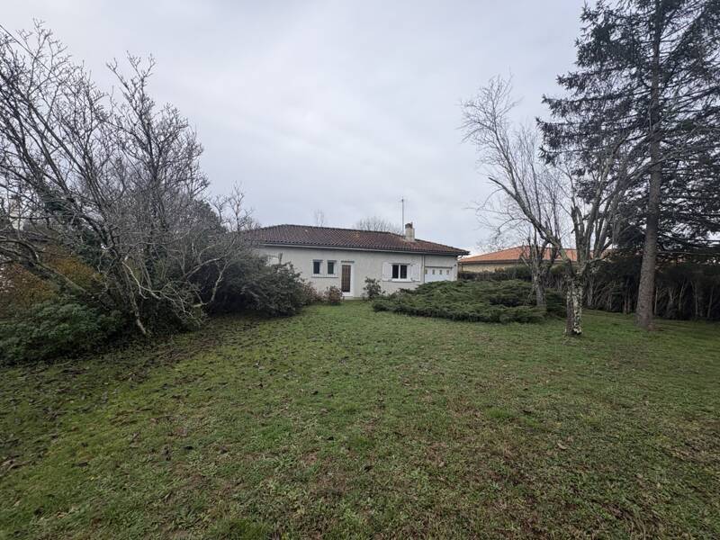 Maison à vendre, 99m², MONTUSSAN