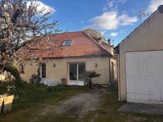 Maison à vendre 219 000 € 5 pièces 3 chambres 135 m² 463 m² de terrain Appoigny 89380