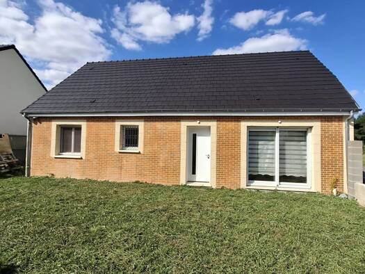 Maison de plain-pied à vendre 231 500 € 3 pièces 2 chambres 85 m² 583 m² de terrain Grand Ouest Saint-Jean-de-la-Ruelle 45140