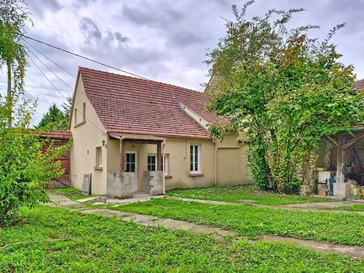 Maison à vendre 155 250 € 4 pièces 2 chambres 69 m² 380 m² de terrain Gasny 27620