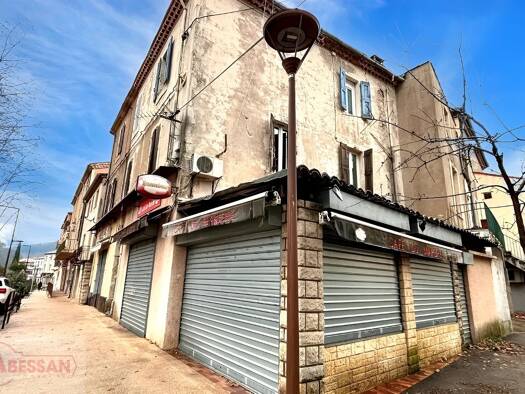 Immeuble à vendre 50 000 € 160 m² Centre Ville La Grand-Combe 30110