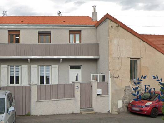 Maison de ville à vendre 205 000 € 5 pièces 3 chambres 139 m² Centre Ville Le Coteau 42120