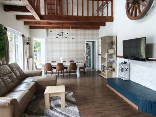 Maison à vendre 320 000 € 7 pièces 4 chambres 195 m² 446 m² de terrain Curgies 59990