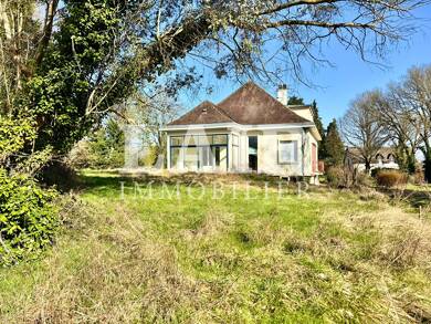Maison à vendre 367 500 € 11 pièces 7 chambres 218 m² 3 900 m² de terrain Alencon 61000