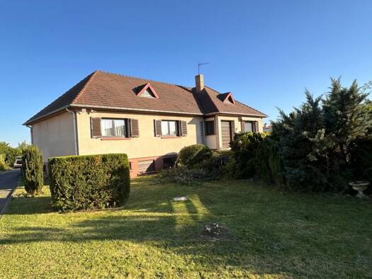 Maison à vendre 570 000 € 2 pièces 1 chambre 267 m² 1 400 m² de terrain Boves 80440